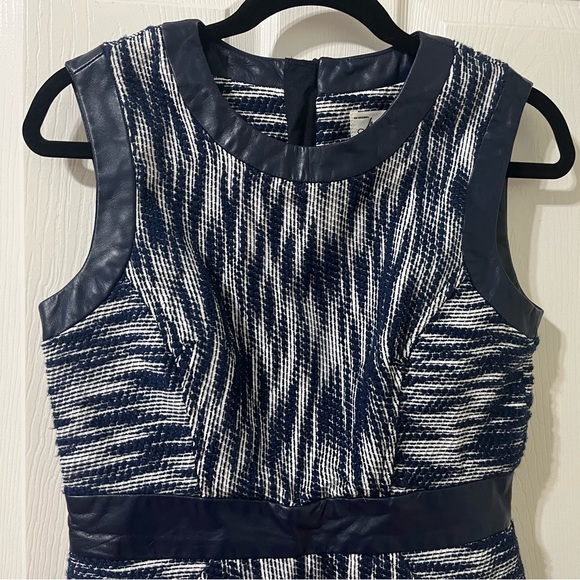 Milly Navy and White Dress Size 8 - Picture 4 of 5